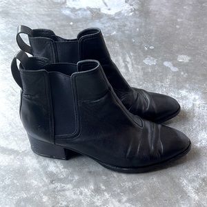 RAG & BONE LEATHER CHELSEA BOOT SZ 39